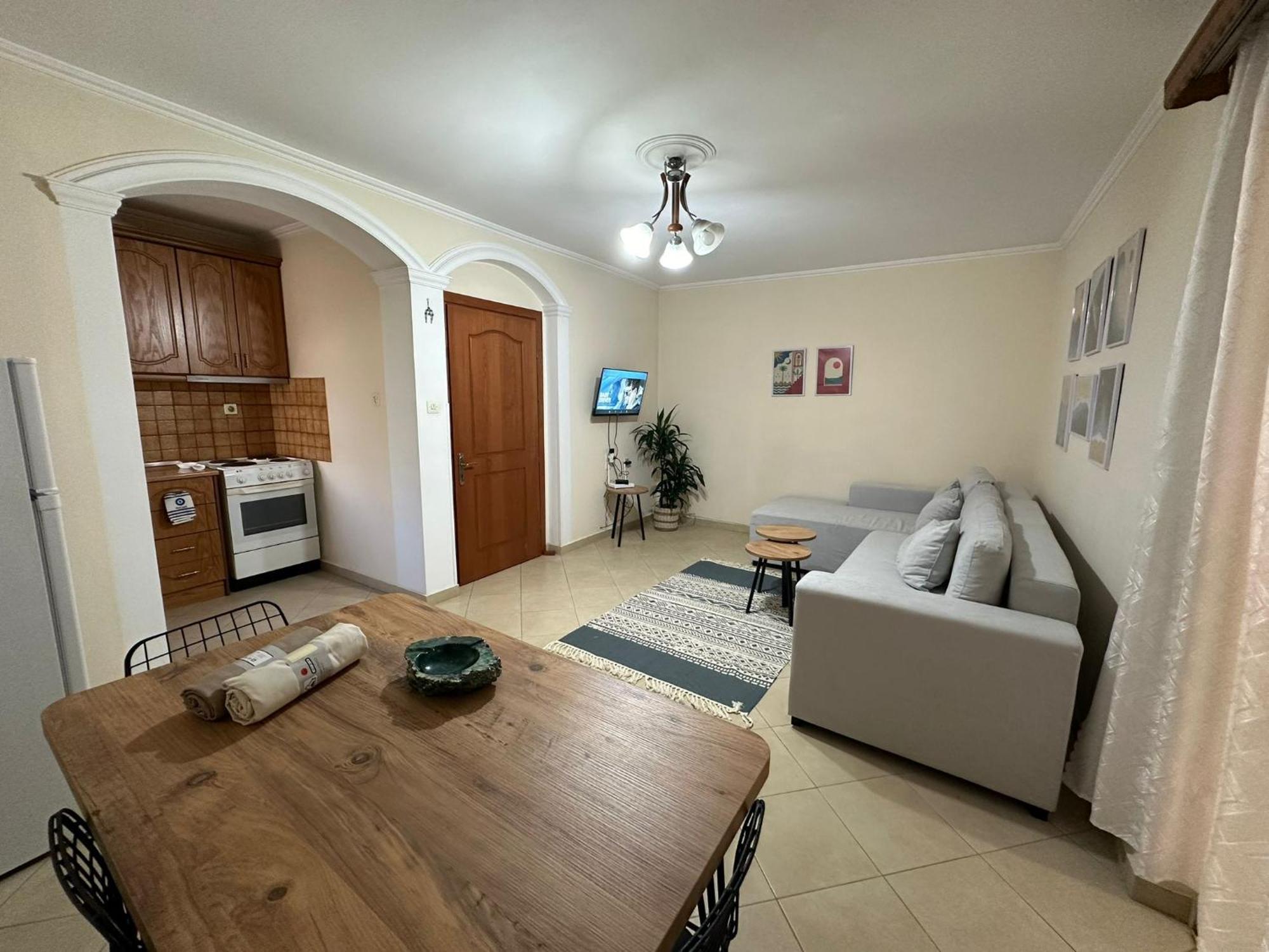Boho Coastal Retreat Apartment Sarande Exterior photo